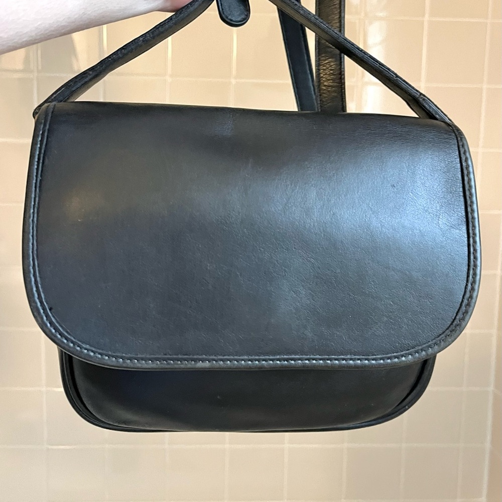 Coach vintage black leather tailored pouch #768-0905 made in US (GUC) purse - Picture 3 of 17